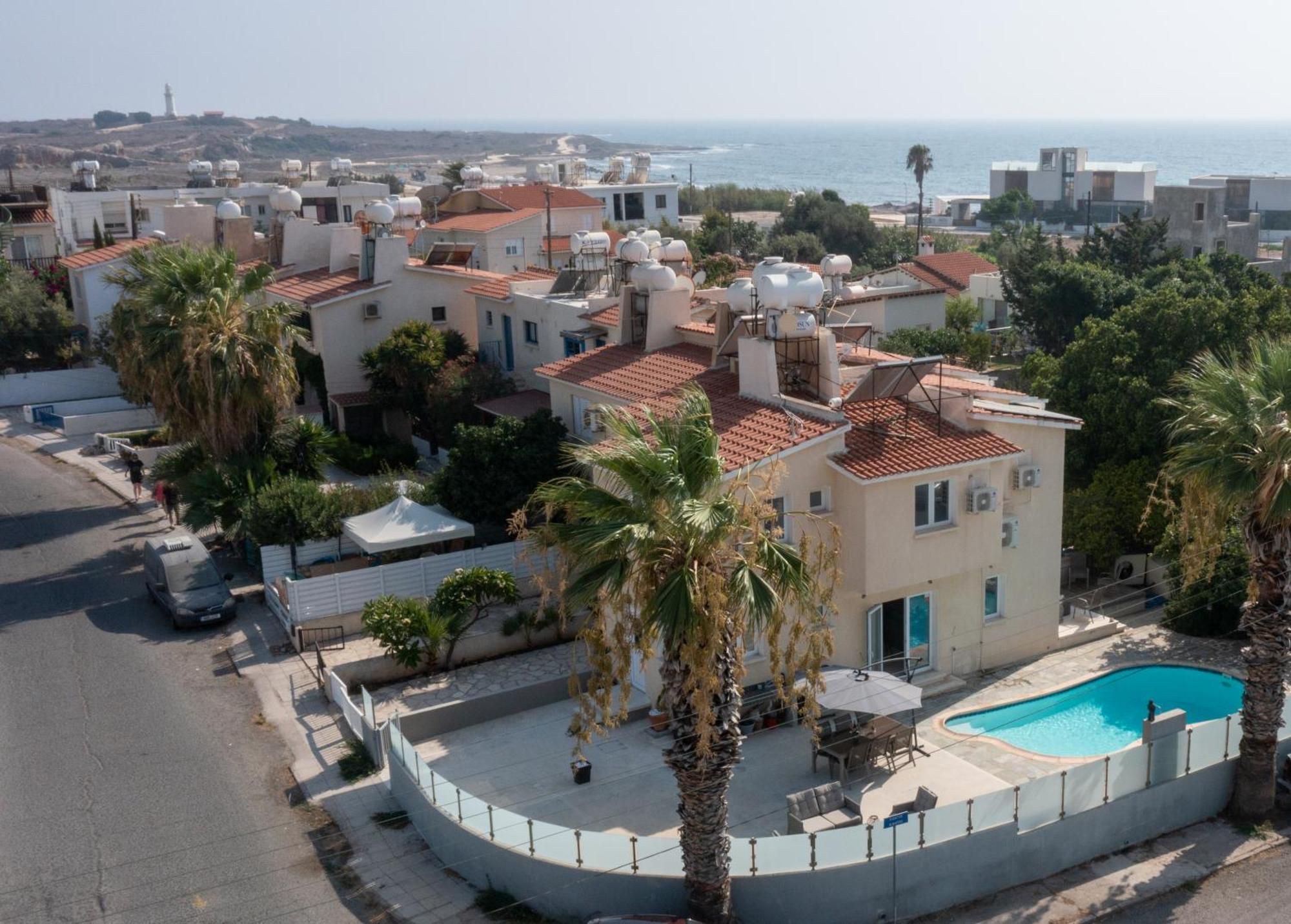 Lighthouse Pool Villa Pafos Exterior foto